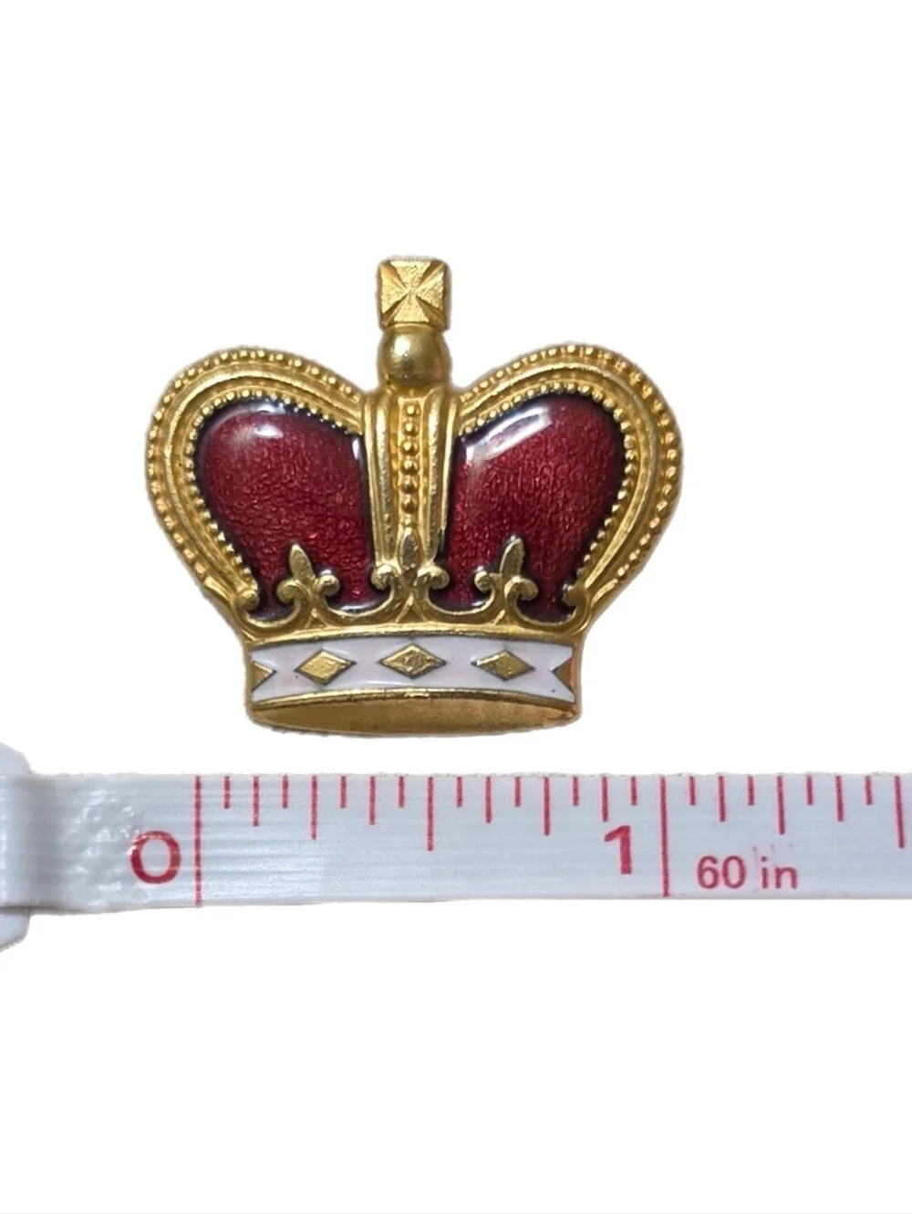 Source Unknown elegant crown